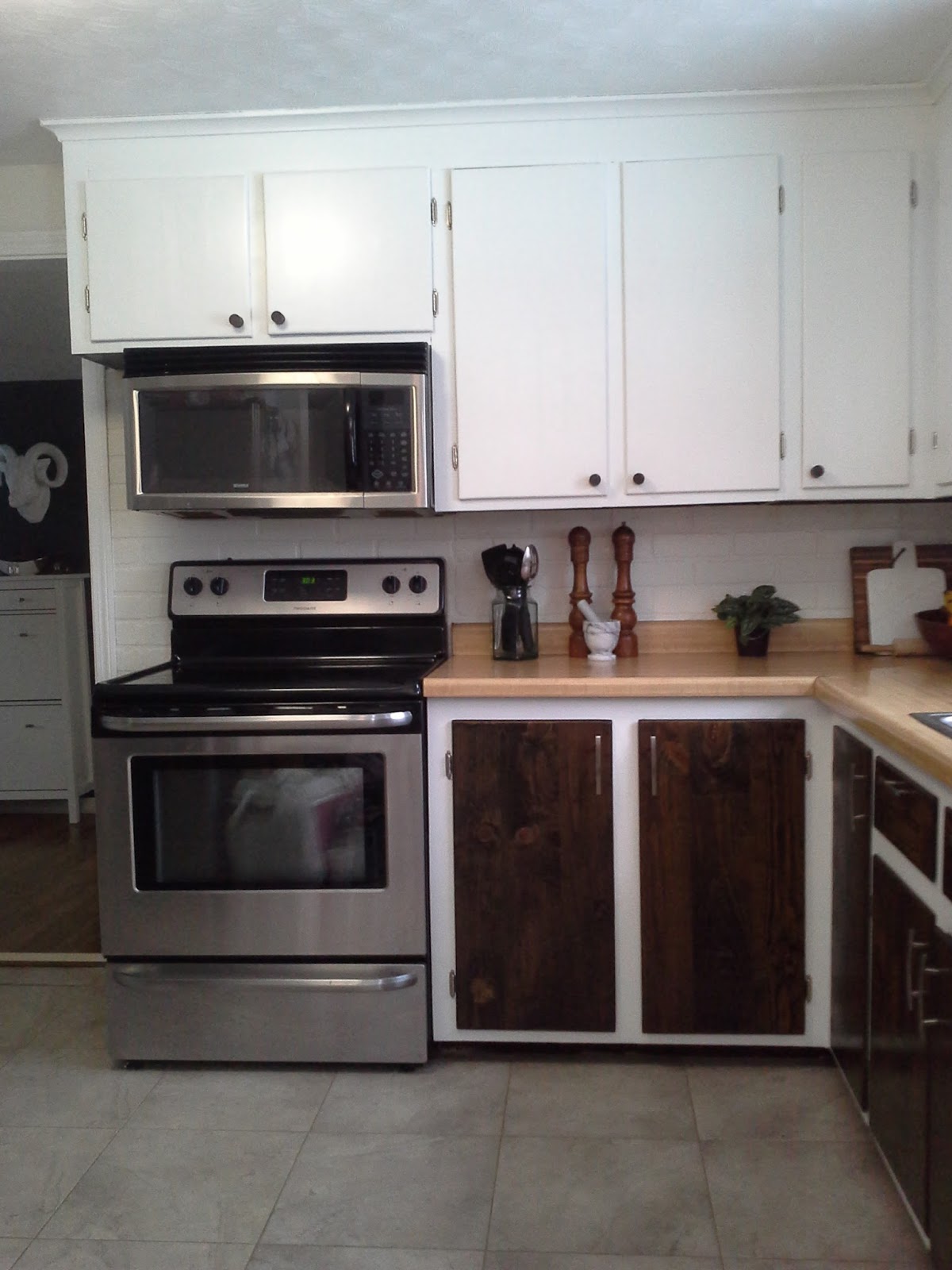 Lilly's Home Designs Kitchen Makeover Reveal