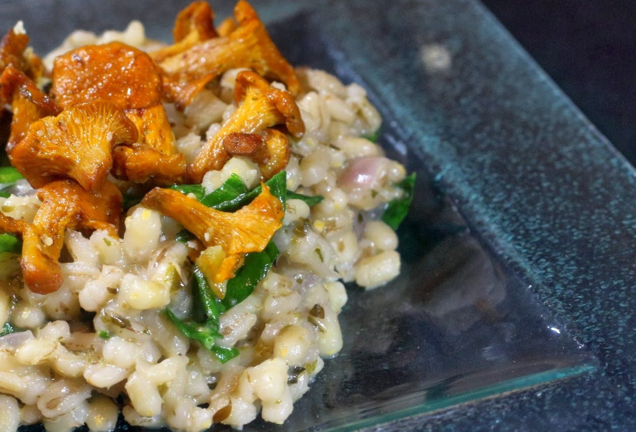 Barley, chanterelle and spinach risotto Raspberry Flavor