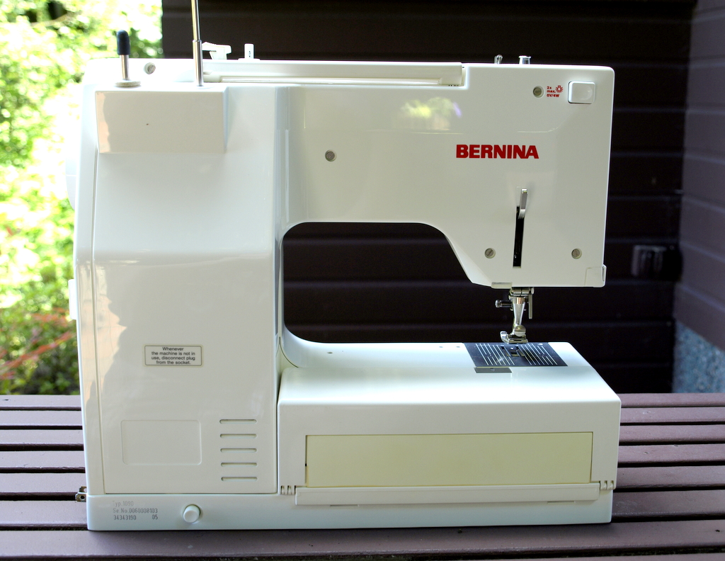 Tight Acres Bernina 1090