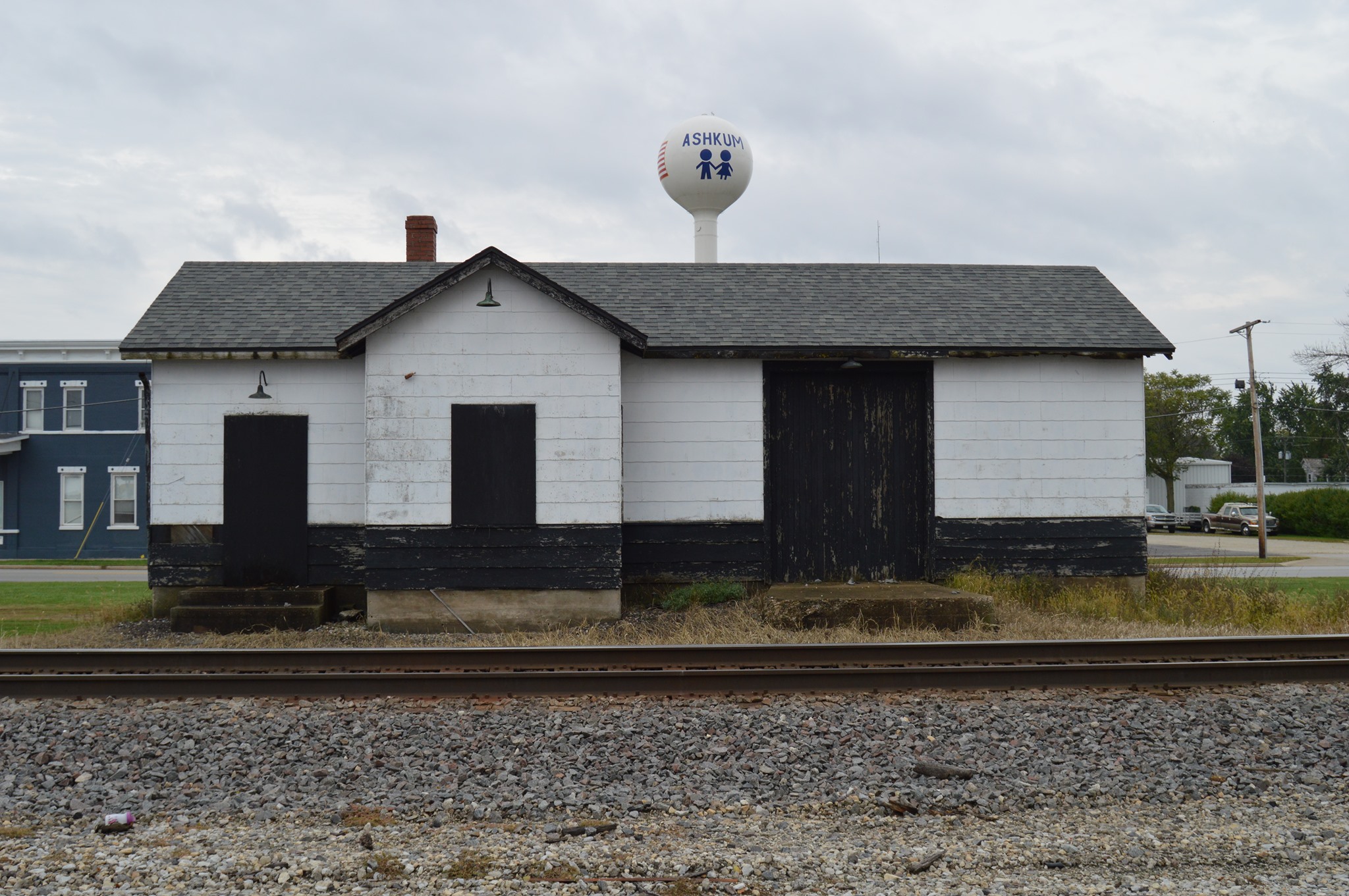 Towns and Nature Ashkum, IL IC Depot