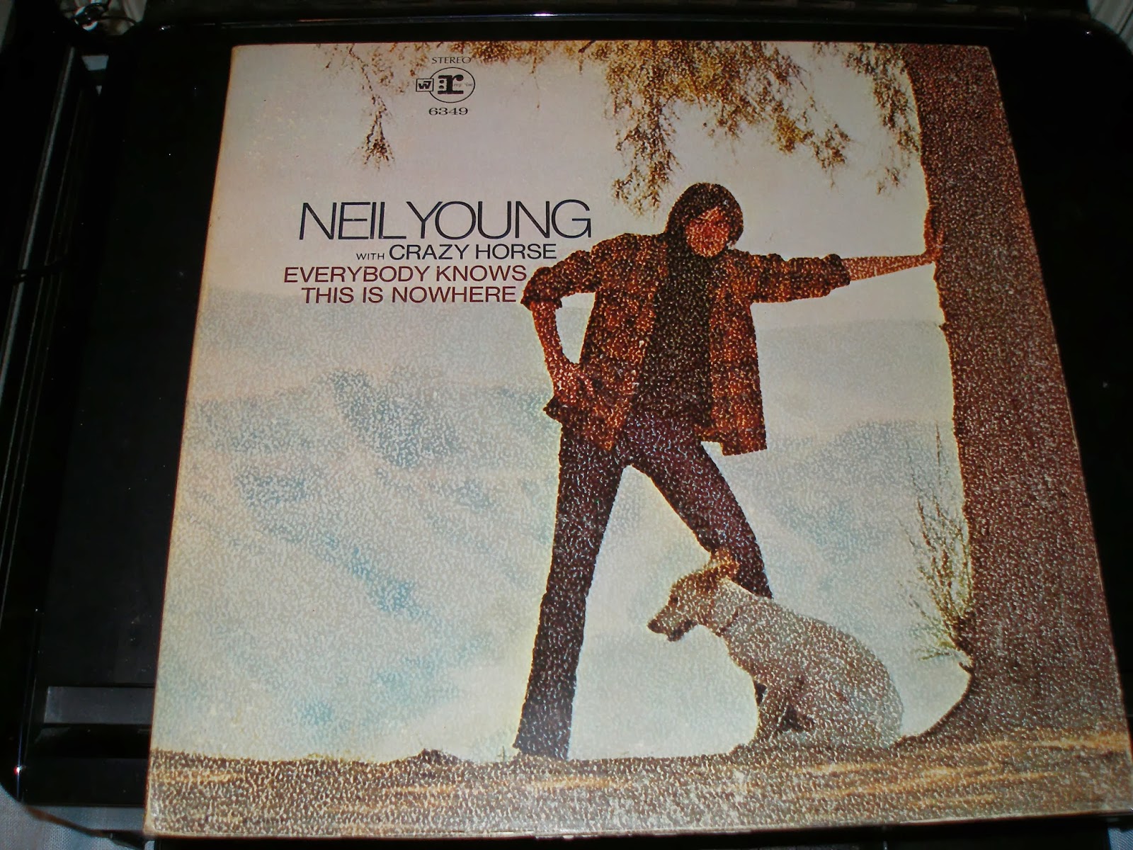 WOLFEES GRAMOPHONE "CINNAMON GIRL" NEIL YOUNG AND CRAZY HORSE REPRISE