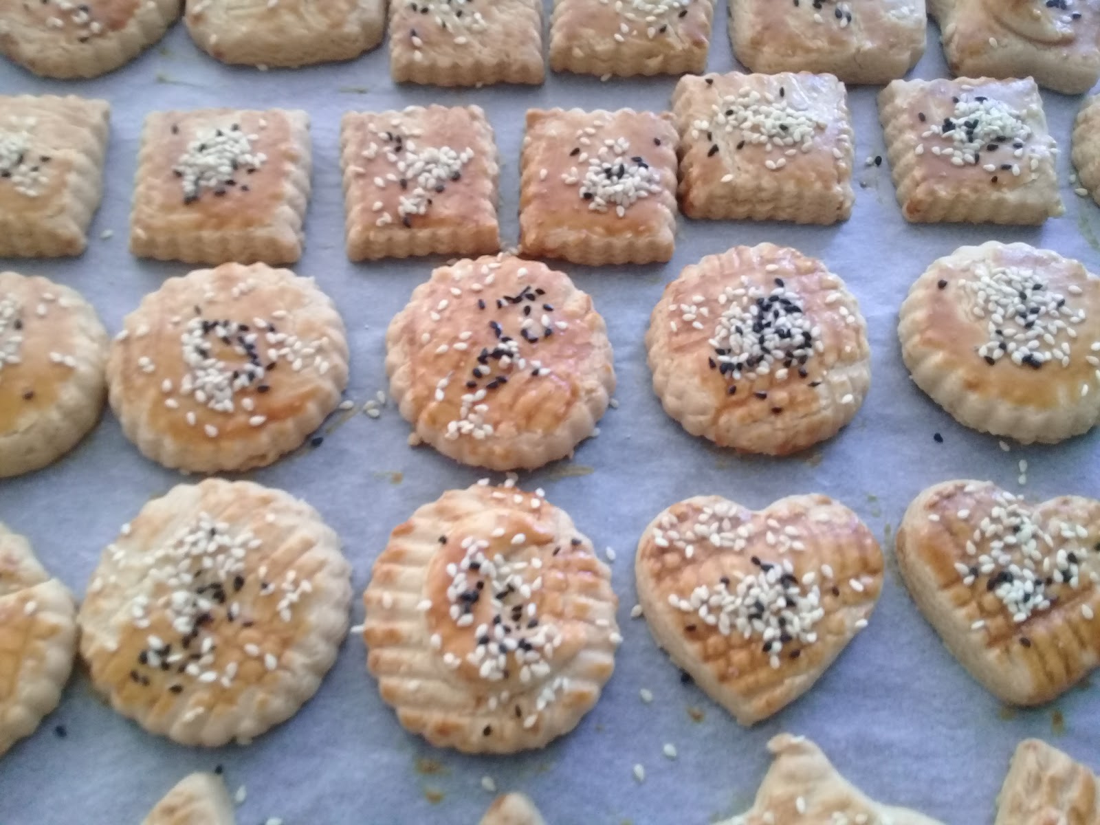 TUZLU PASTANE KURABİYESİKALBİMDEKİ MUTFAK