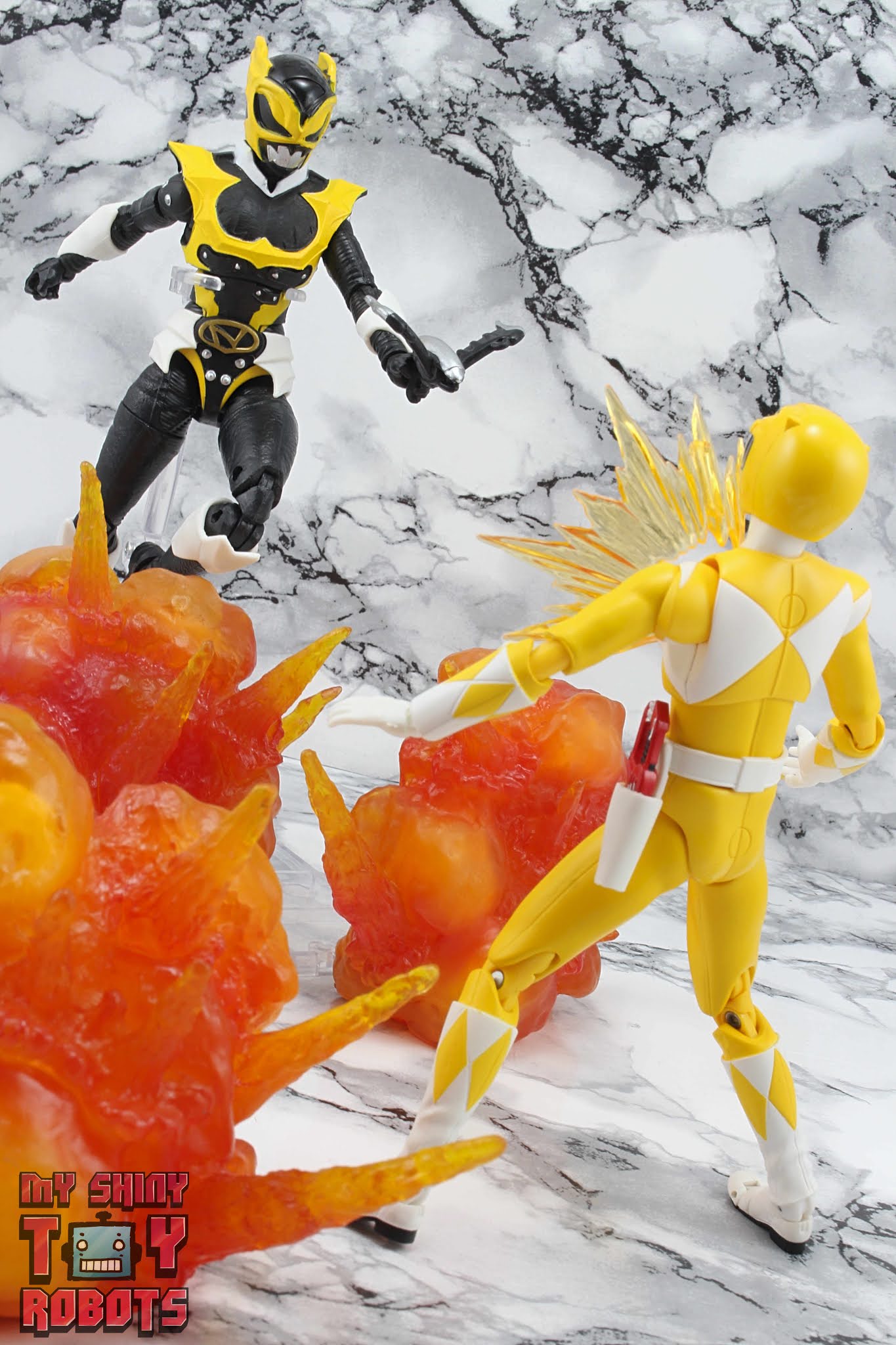 My Shiny Toy Robots: Toybox REVIEW: Power Rangers Lightning Collection ...