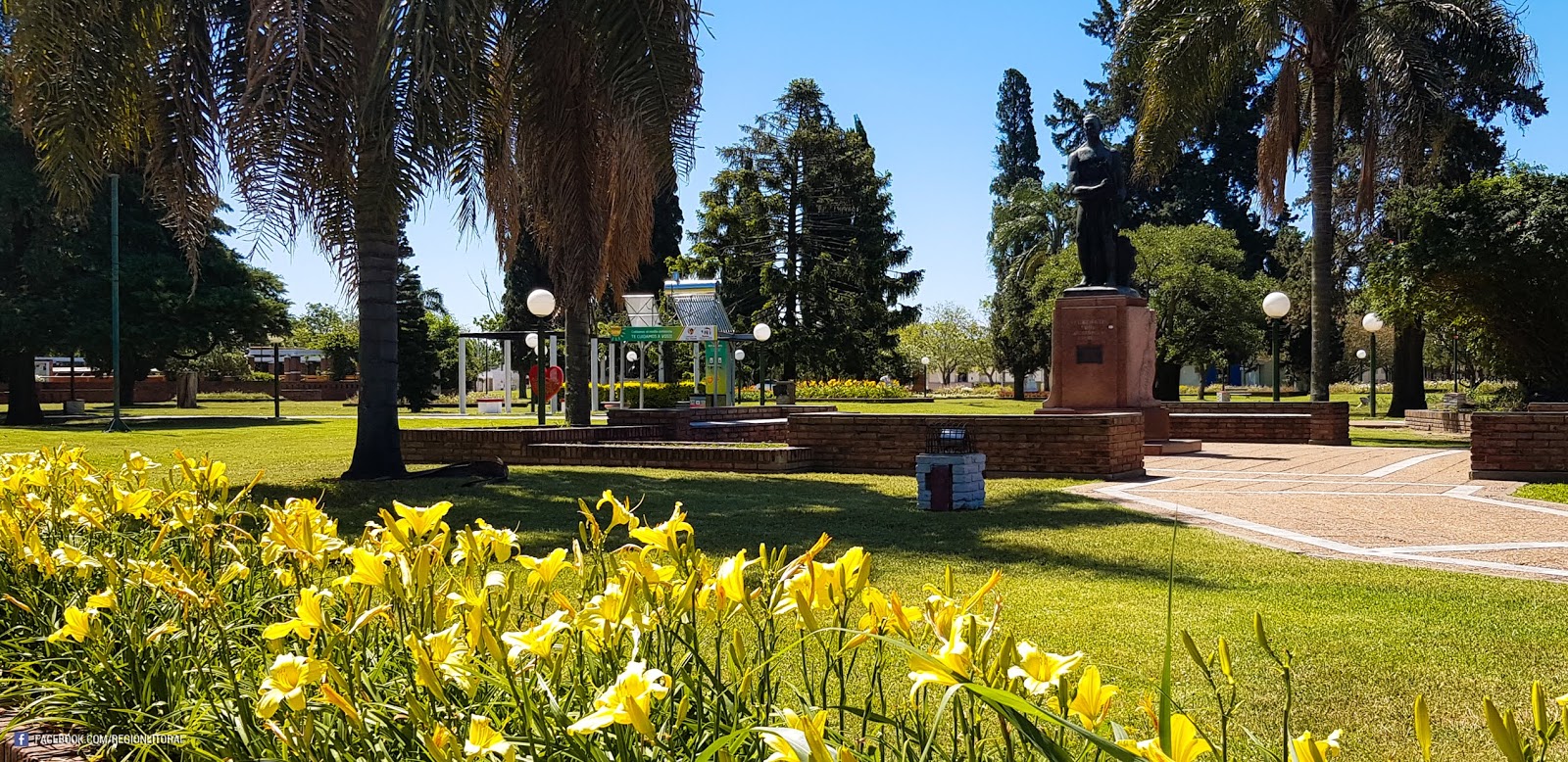 Plaza de San Vicente, Santa Fe. Region Litoral