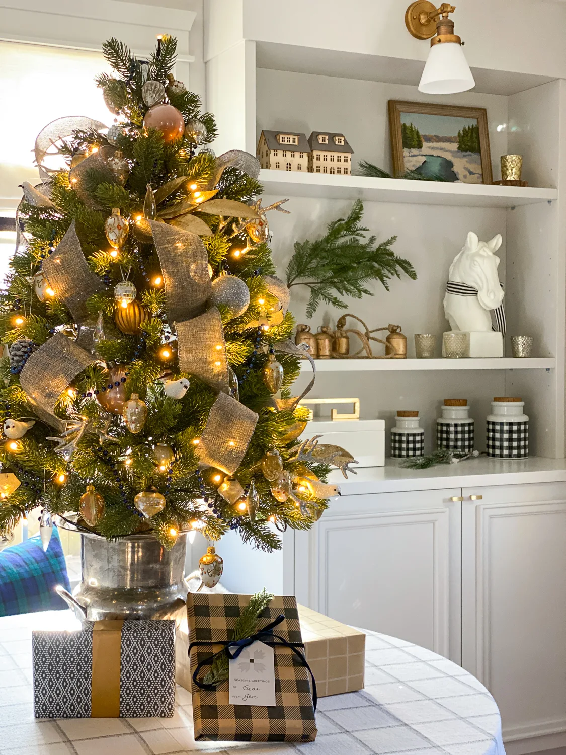 tabletop christmas tree, traditional christmas decor, living room at christmas