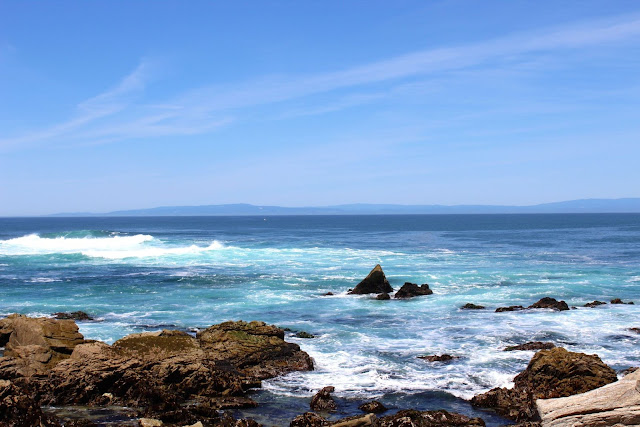 pebble beach golf course, 17 mile drive, road trip from san francisco to big sur, pacific coast, carmel california, 