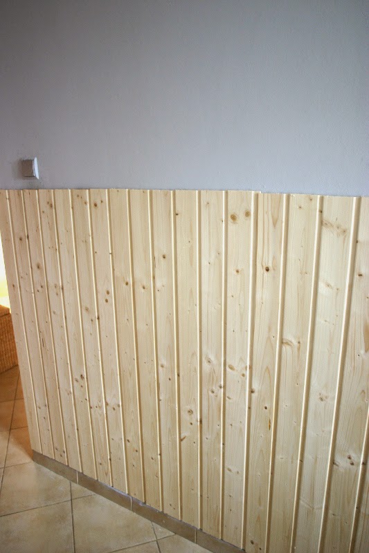 My little white Home Biała boazeria w kuchni