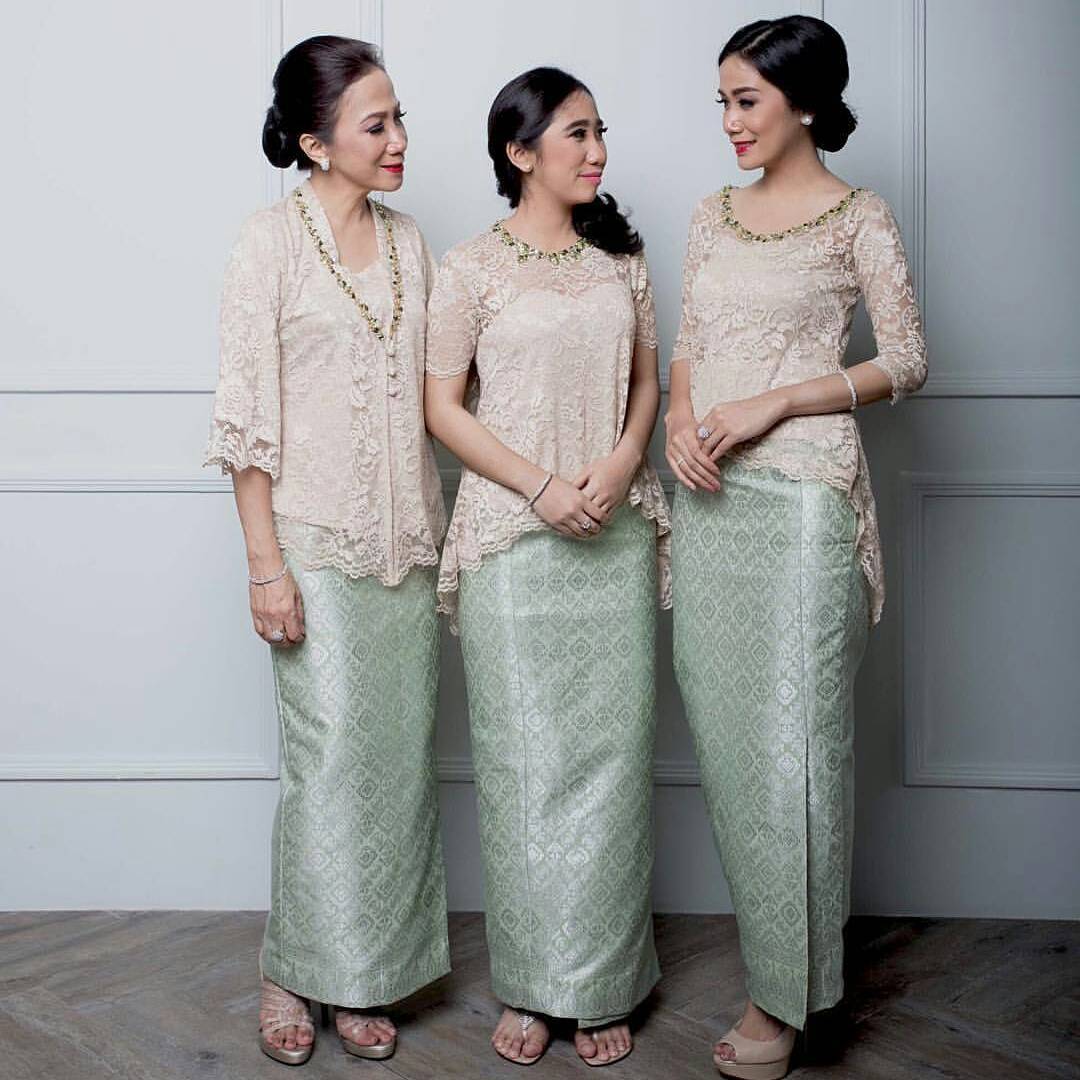Model Rok Panjang Batik Untuk Kebaya - Seputar Model