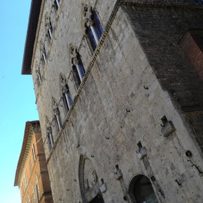 Siena: Palazzo Tolomei
