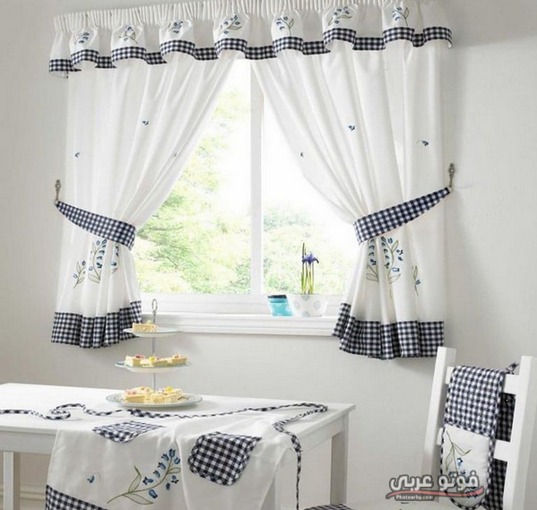 مكونات غرفة نوم غير ملونه كرتون