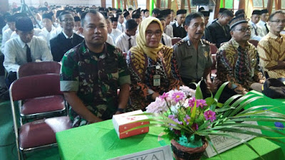 PELEPASAN SISWA KELAS IX MTS NEGERI 3 SRAGEN