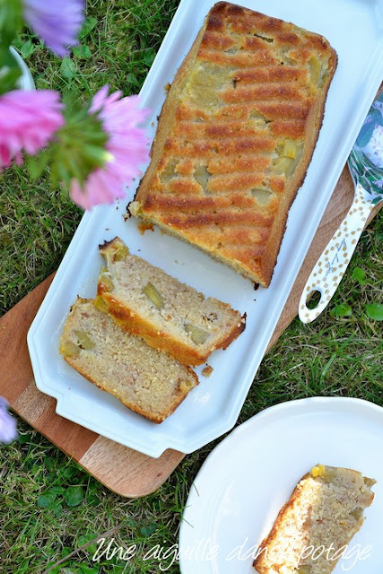 Gâteau fondant à la chapelure coco-mangue