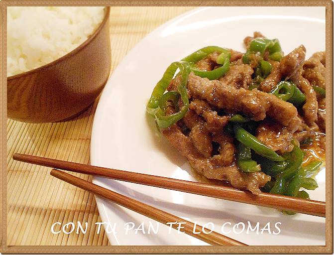 Ternera con pimientos verdes