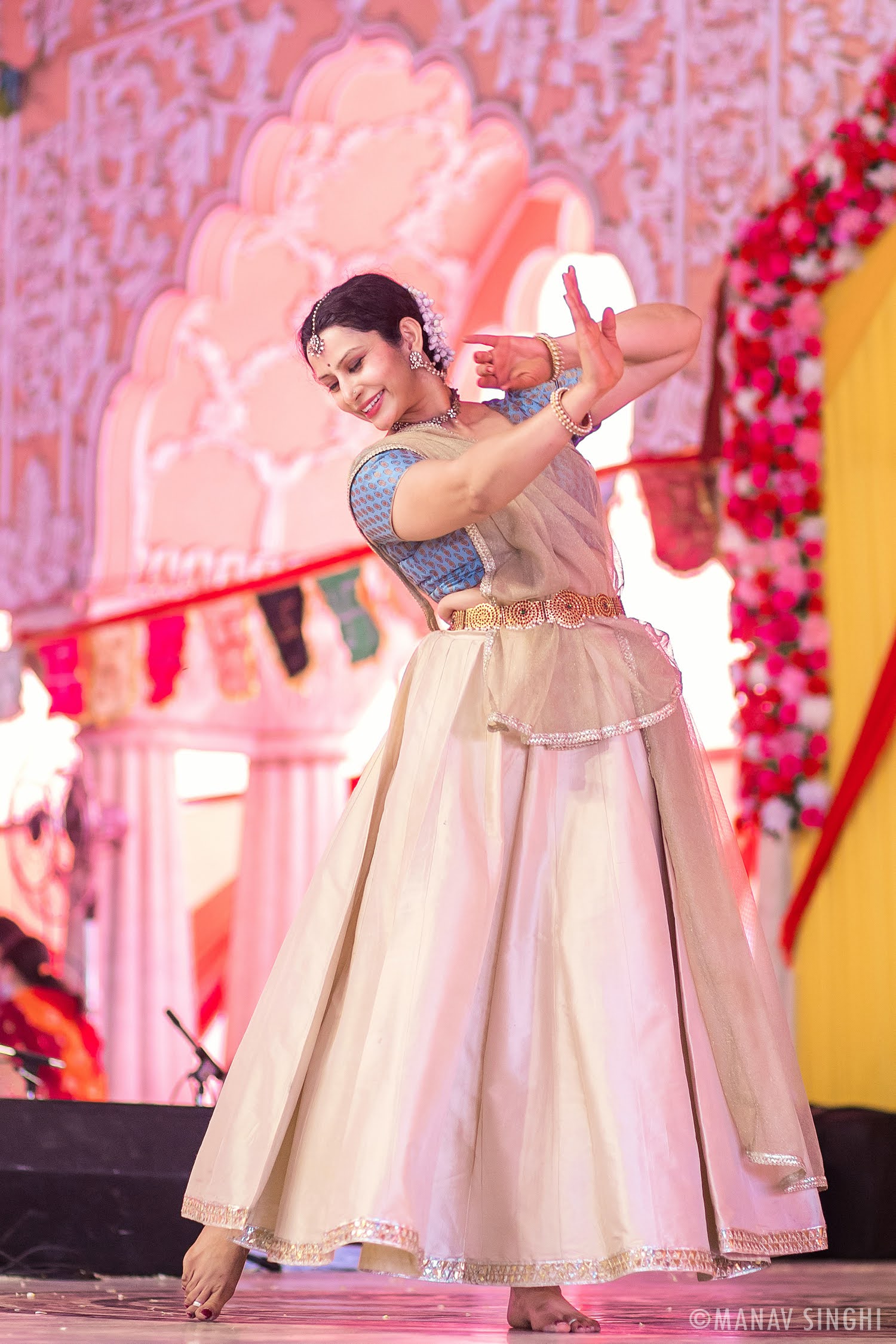 Kathak Guru Manisha Gulyani at Fag Utsav - 2021 Govind DevJi, Jaipur.