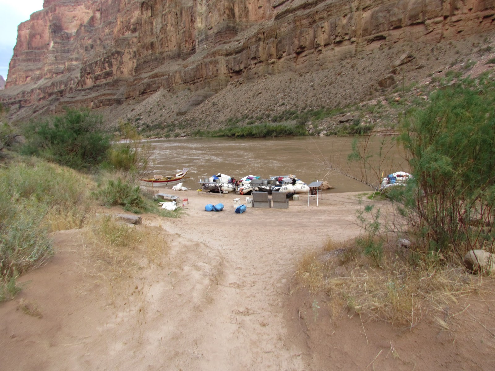 Bill Merrow's Blog: 2011 River Trip Day 13 10/6 Below Red Slide rm175 ...