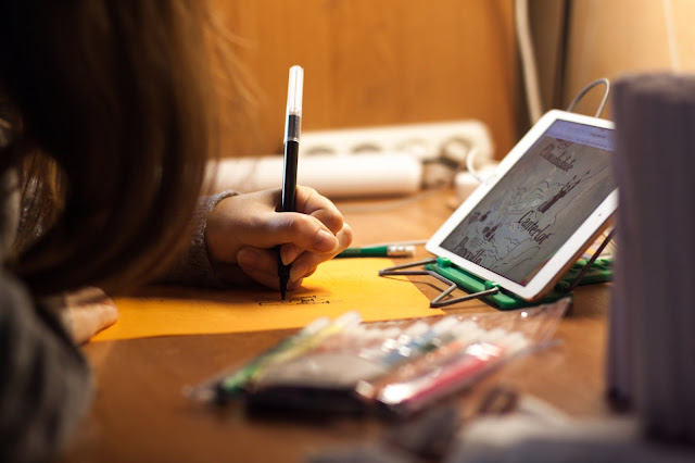 At Your Own Pace: A Simple Overview of the Writing Process At Your Own Pace: A Simple Overview of the Writing Process