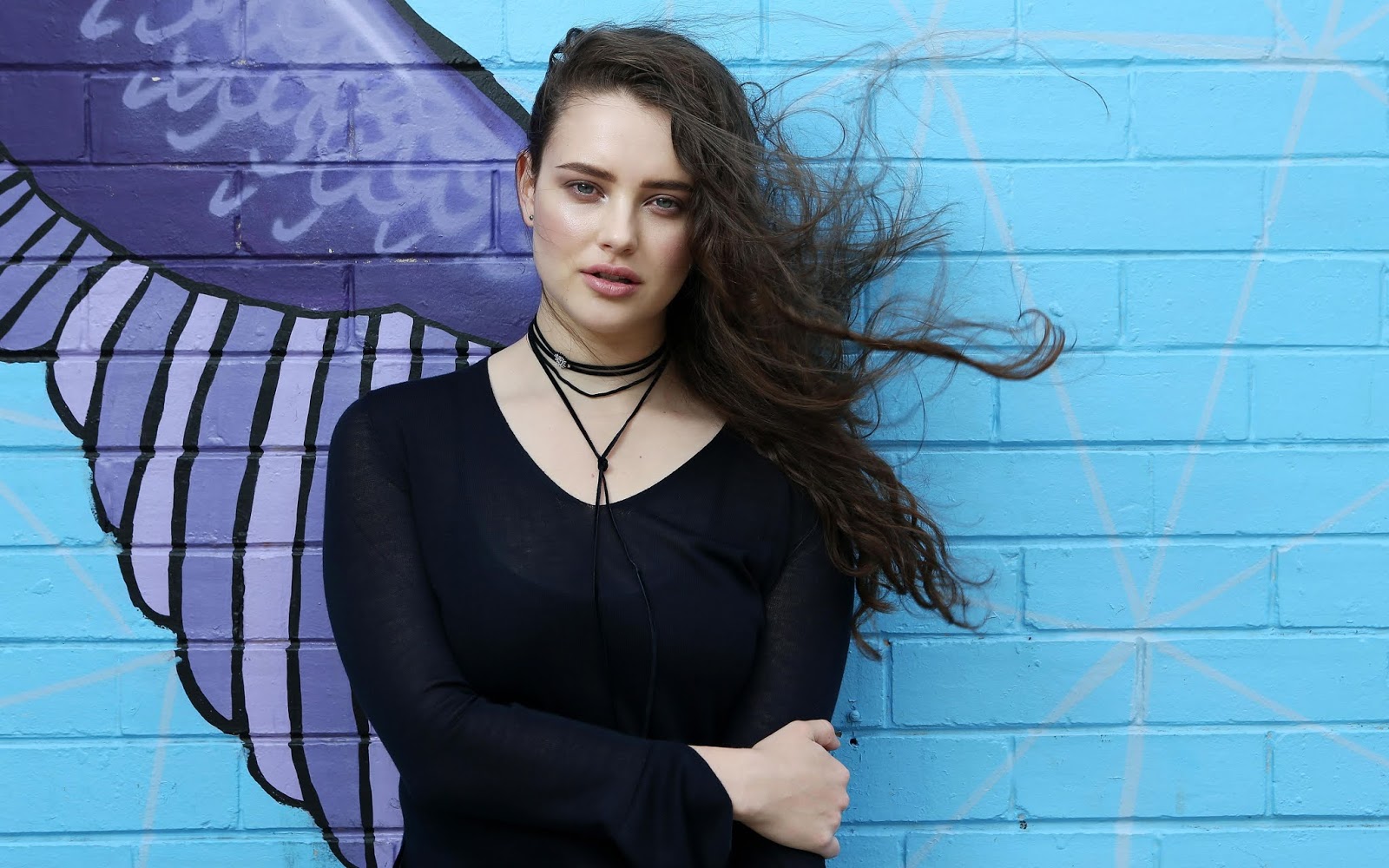 Katherine Langford Cursed Season 1 Netflix Wallpaper ~ The Wooden News