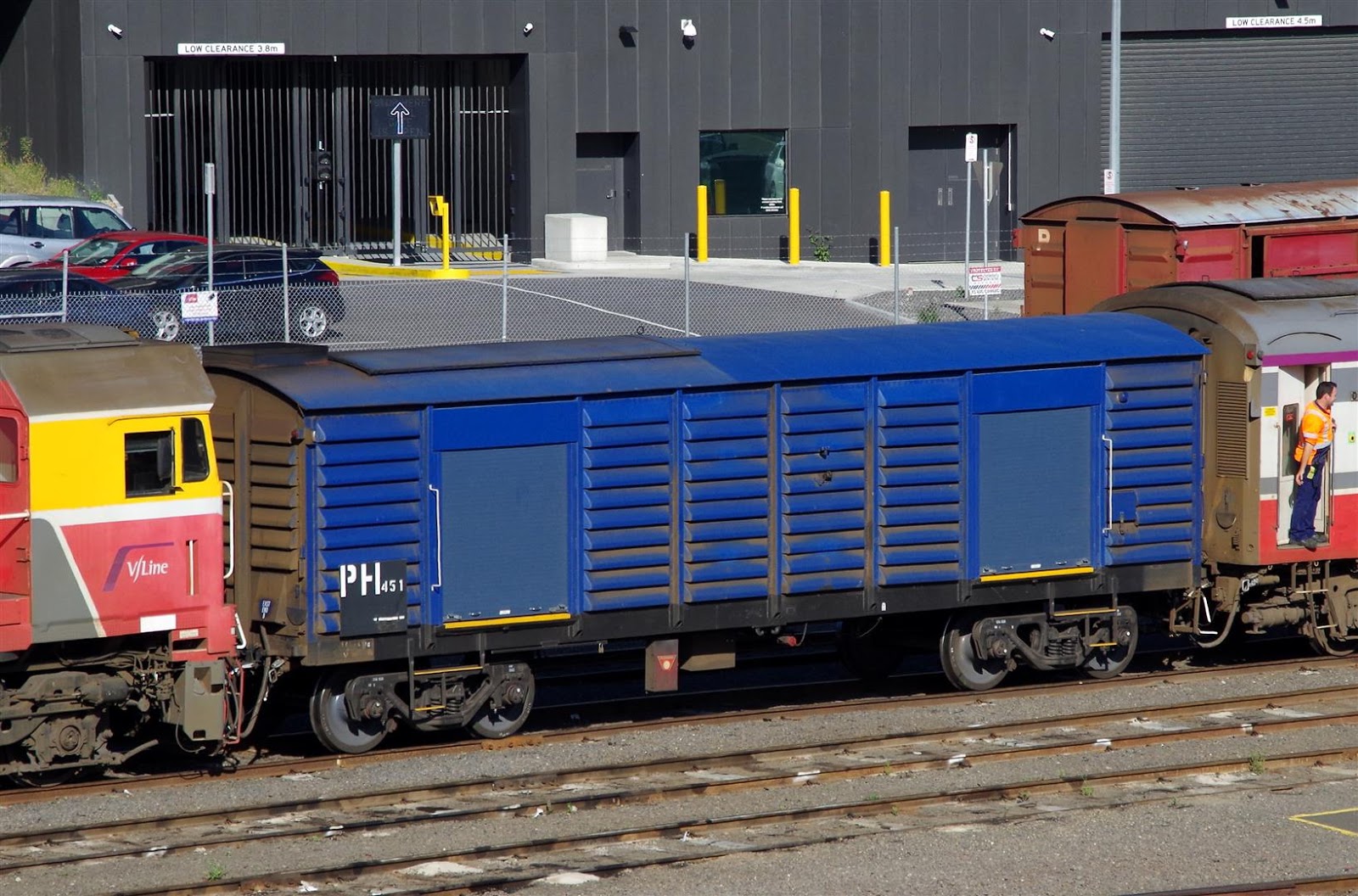 Rollingstock News: V/Line Cars