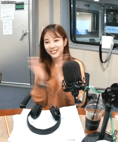 에이프릴 ㅅ 모아주는 채경....한번 더