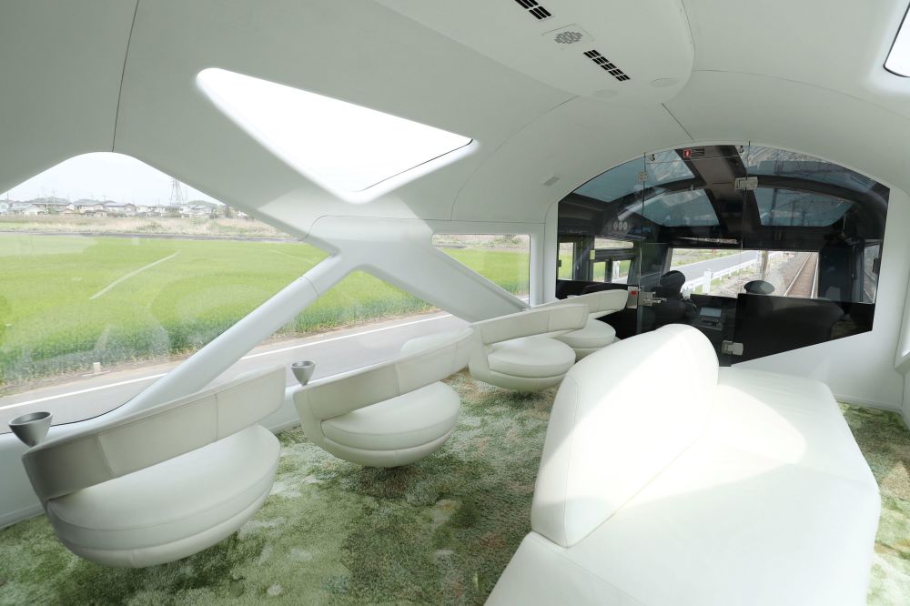 Observation room to enjoy outside view Observation room to enjoy outside view