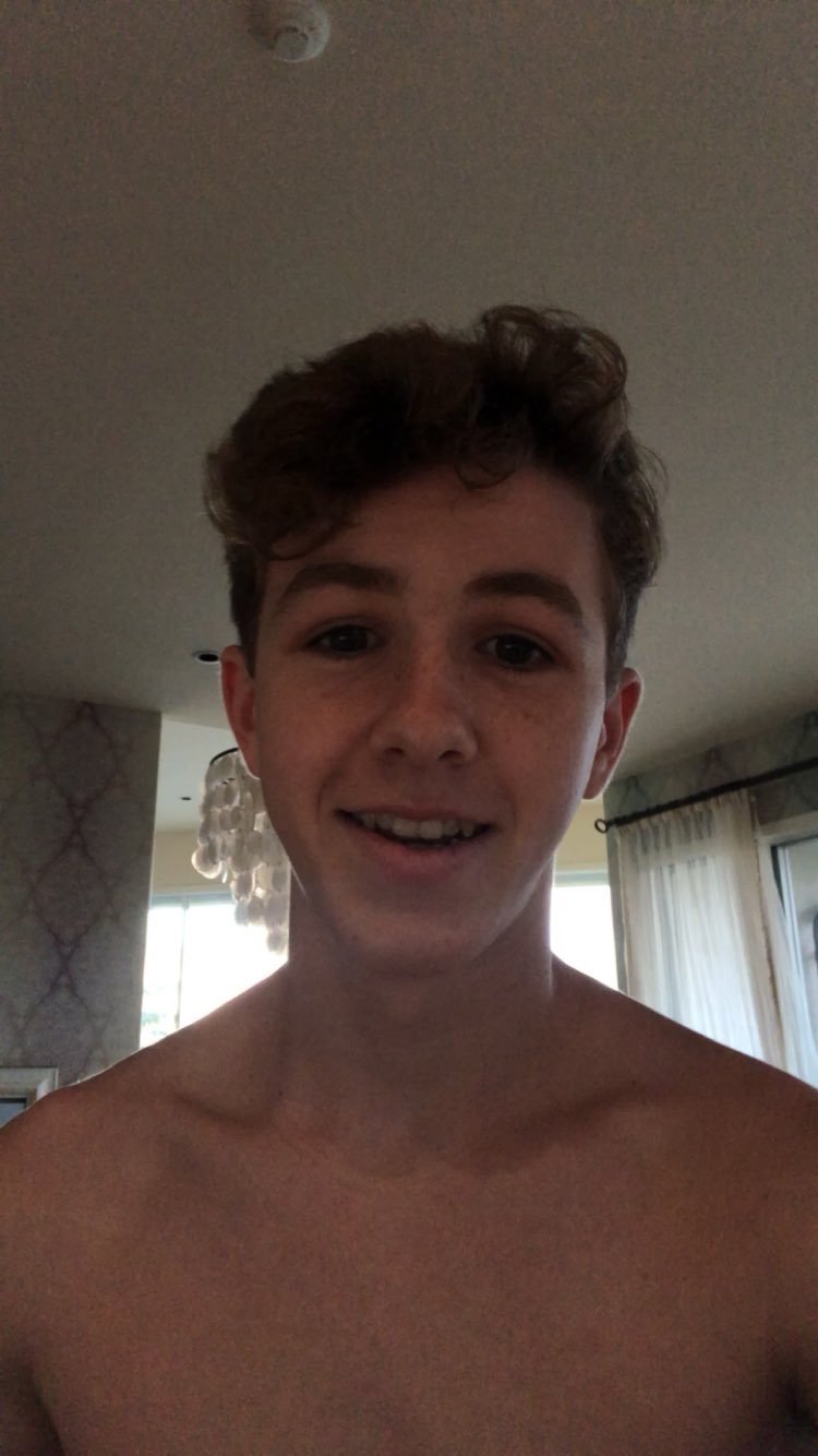 Famous male celebs blogspot