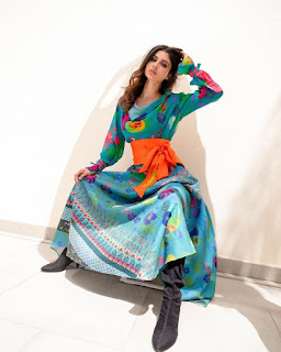 Mouni Roy Mouni Roy New Look