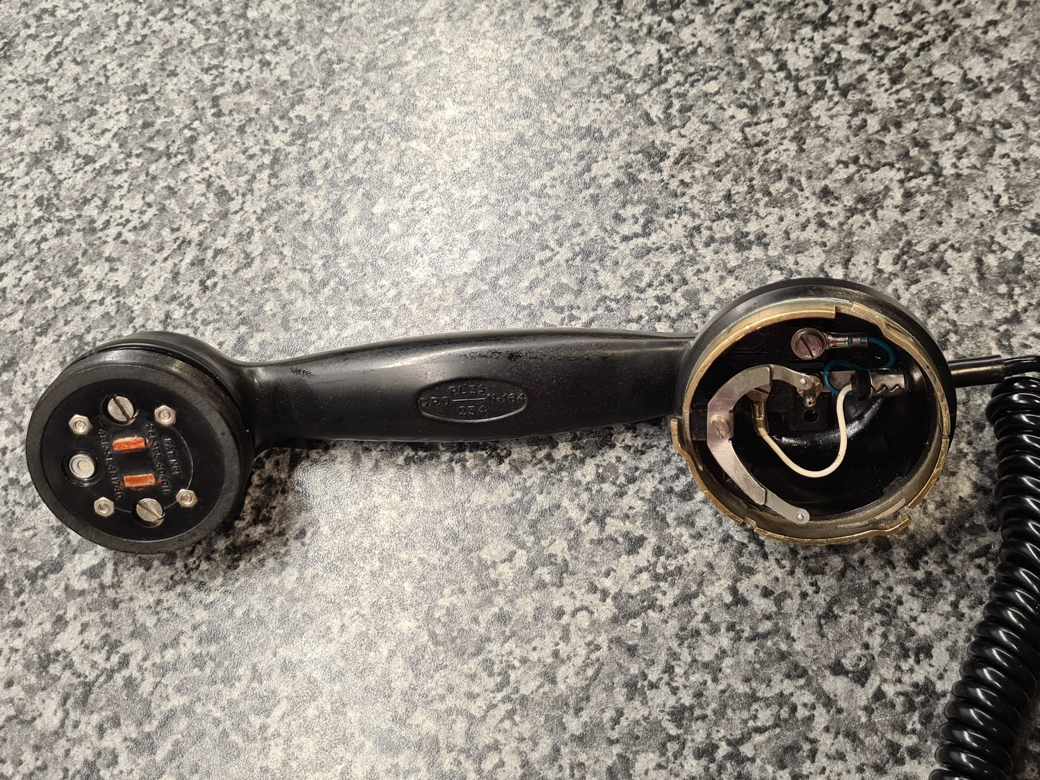 Marrold's Blog: Restoring a GPO 332 Bakelite Telephone