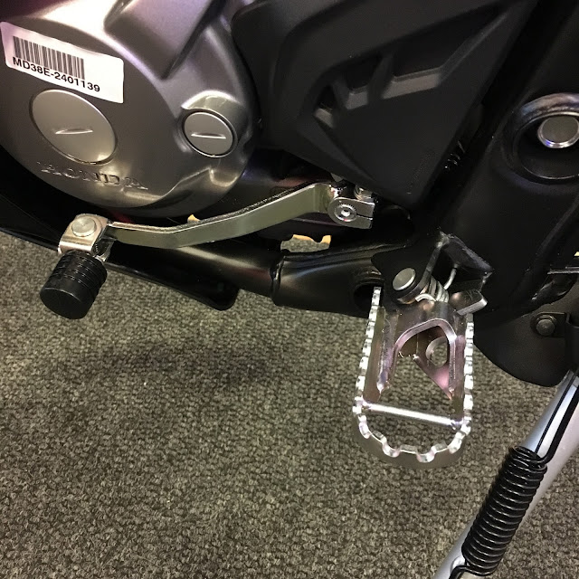 ktm 690 black plastics