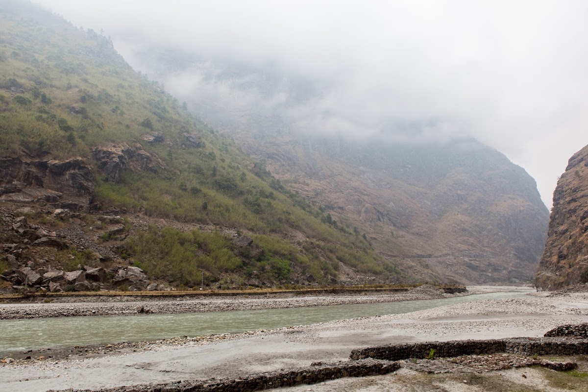 200км по красно-белым черточкам.. Around Annapurna. март-апрель 2017