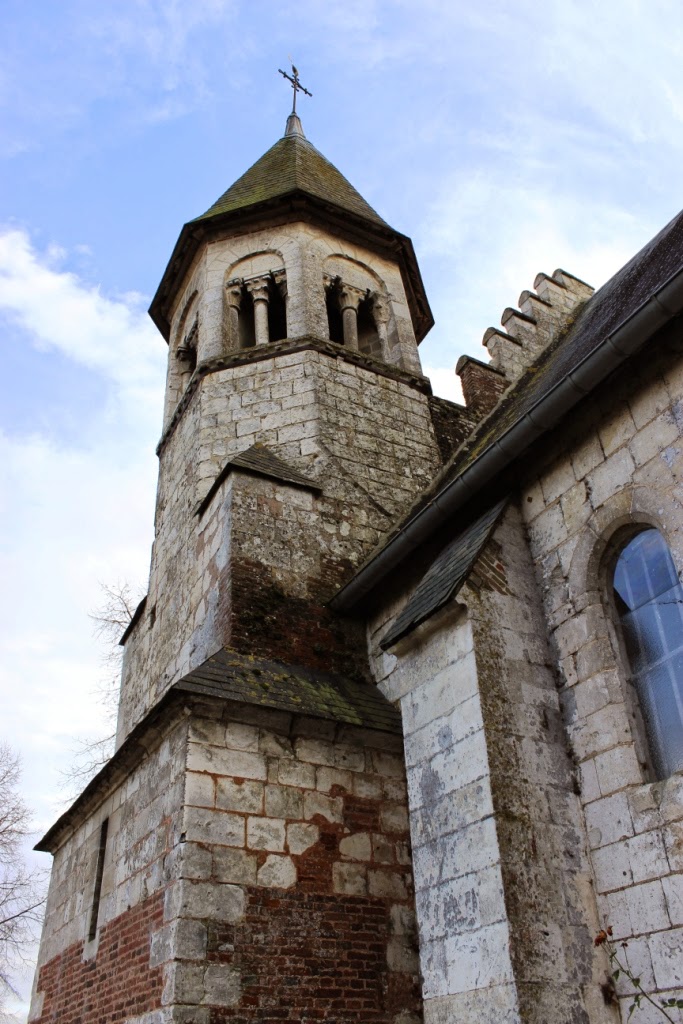 Emma & ses découvertes En Picardie L'Eglise de Blangy sous Poix