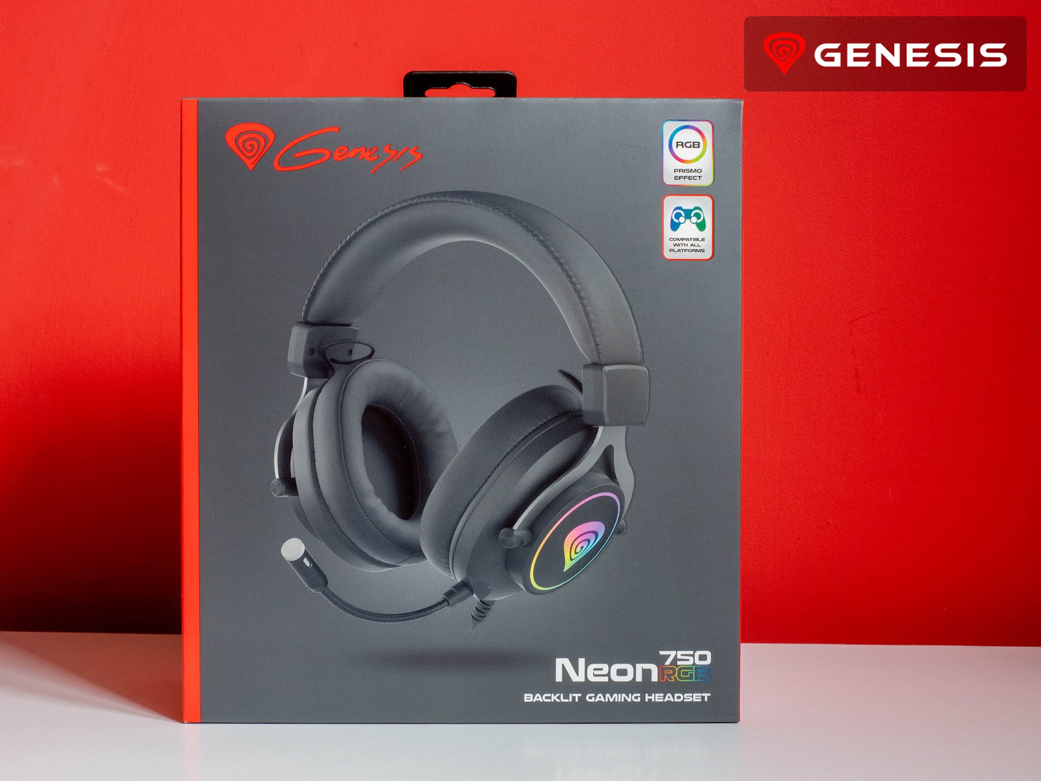 Genesis Neon 750 RGB pudełko