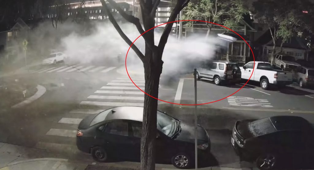 Condutora B 234 Bada Entra Em Rotunda A Todo O G 225 S E Levanta