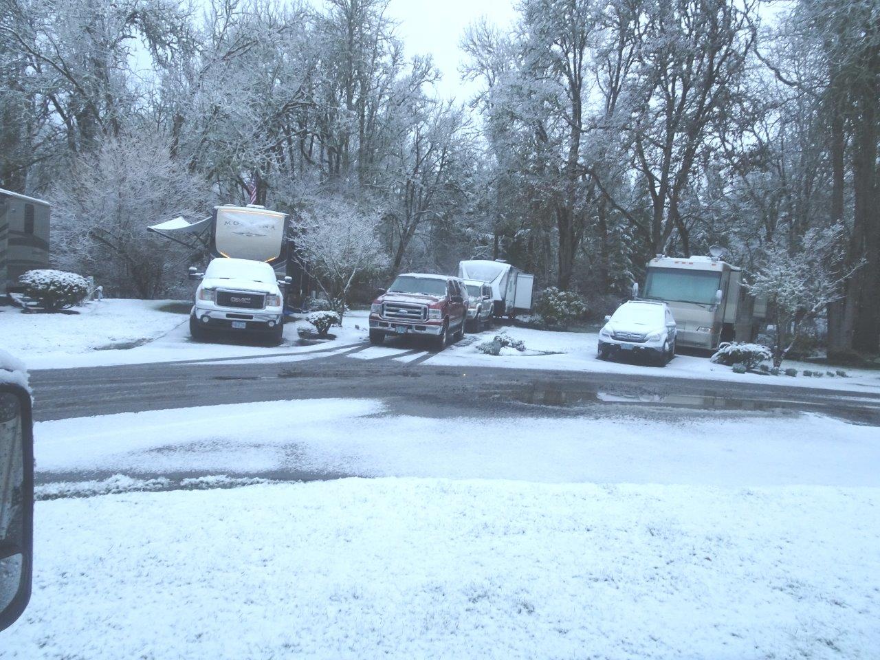 Travels Without Charley Enjoying Steinbeck's America 2/4 Snow in Eugene!!