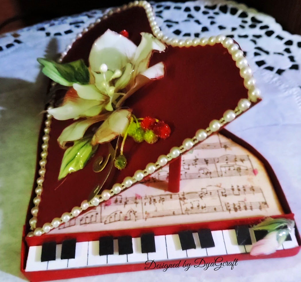 Felicitare "Piano"