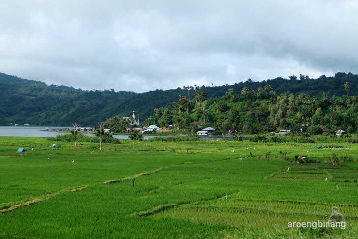 danau tondano minahasa sulawesi utara
