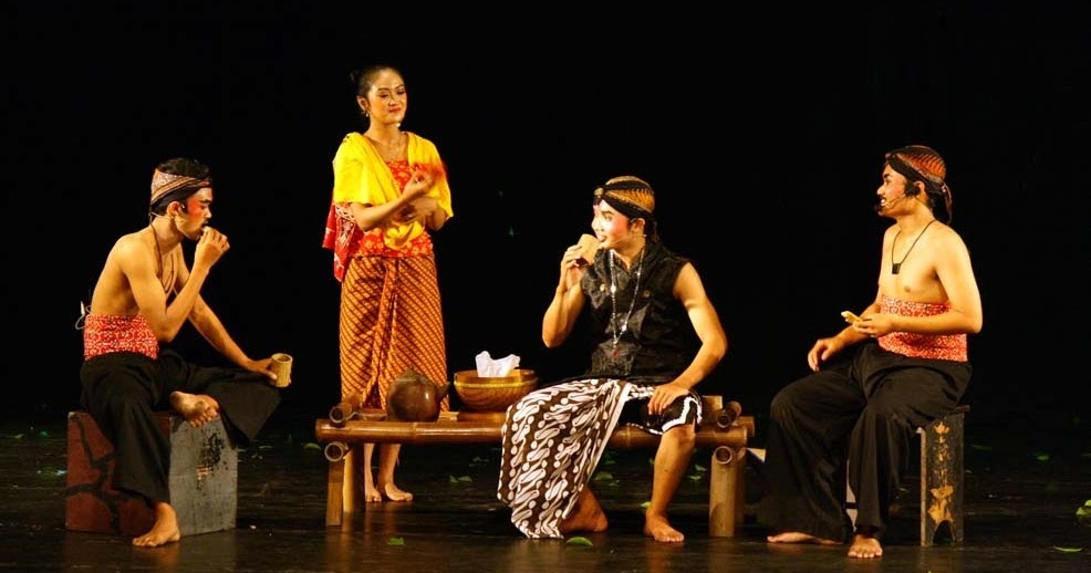 Ragam Jenis Seni Teater Rakyat Yang Terkenal Di Indonesia Ragam Jenis Seni Teater Rakyat Yang Terkenal Di Indonesia