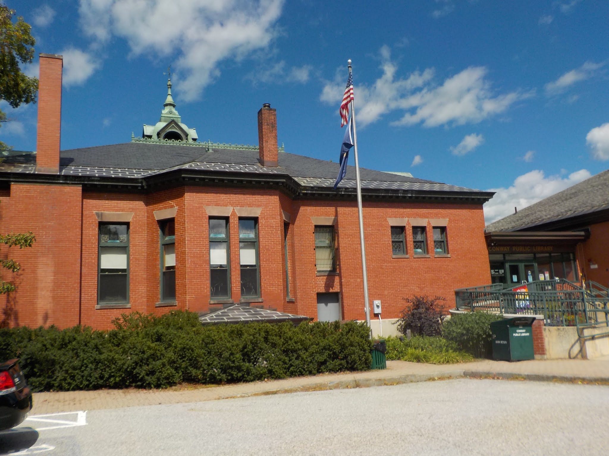 Every Library I Can 522 Conway Public Library, Conway, NH