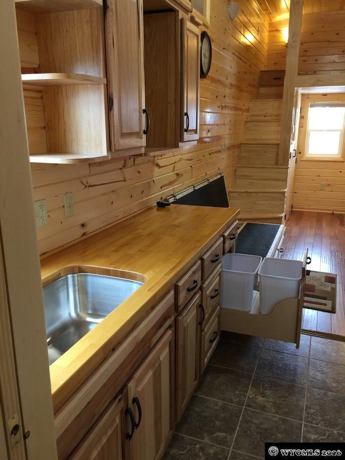 Casper Tiny House (208 Sq Ft) [ TINY HOUSE TOWN ]