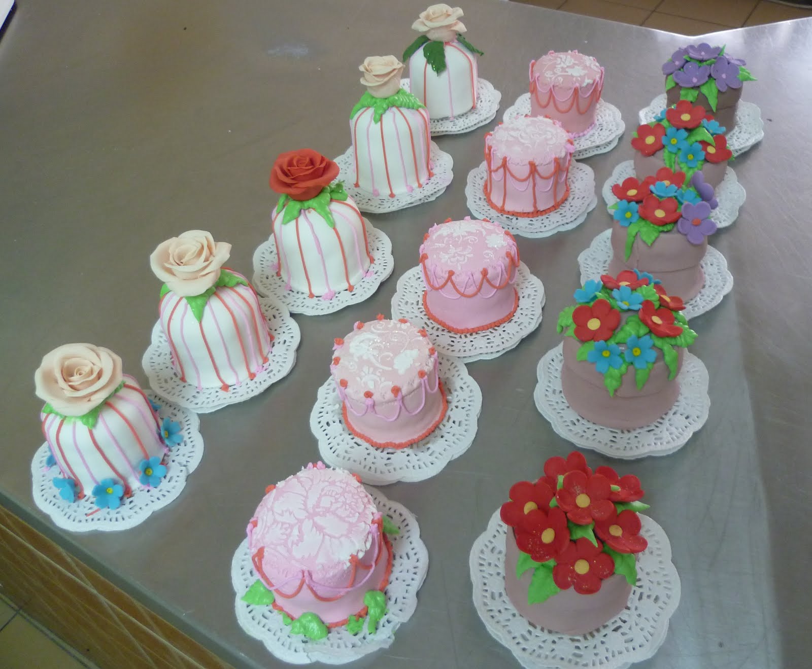 Heavenly Cake Creations Miniature Cakes