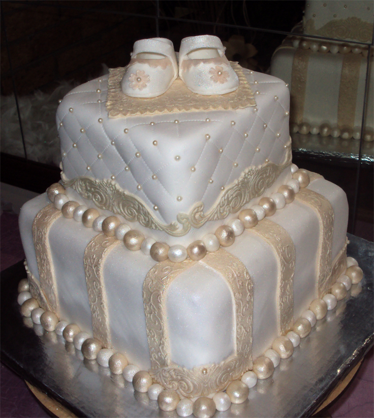 Delana's Cakes Vintage Christening Cake Delana's Cakes Vintage Christening Cake