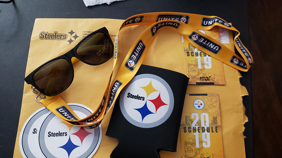 Corner of Ashburn and Yawkey Fan Pack 18 Pittsburgh Steelers (First