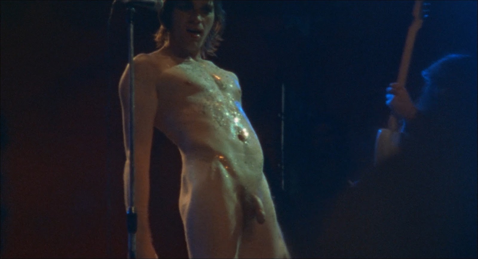 Ewan McGregor Going Full Frontal in Velvet Goldmine.