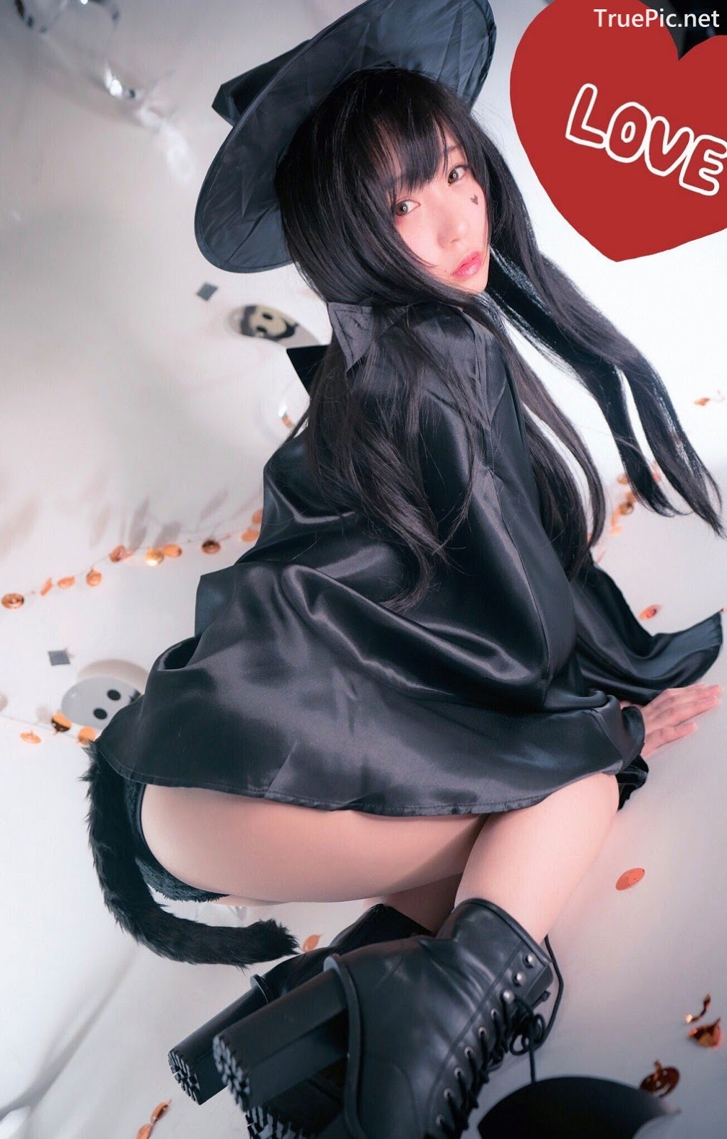 Image Japanese Cosplay Model - Iori Moe - [Young Champion] 2019 No.11 - TruePic.net - Picture-30