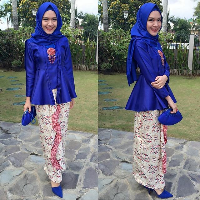 Kebaya  Hijab  Modern  Biru Inspirasi Model Kebaya 