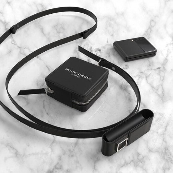 Ra mắt Galaxy Z Fold 3 và Galaxy Z Flip 3 Wooyoungmi bao “ngầu“ 2 Ra mat Galaxy Z Fold 3 va Galaxy Z Flip 3 ban Wooyoungmi gsmarena 003 1633683549 589 width660height660