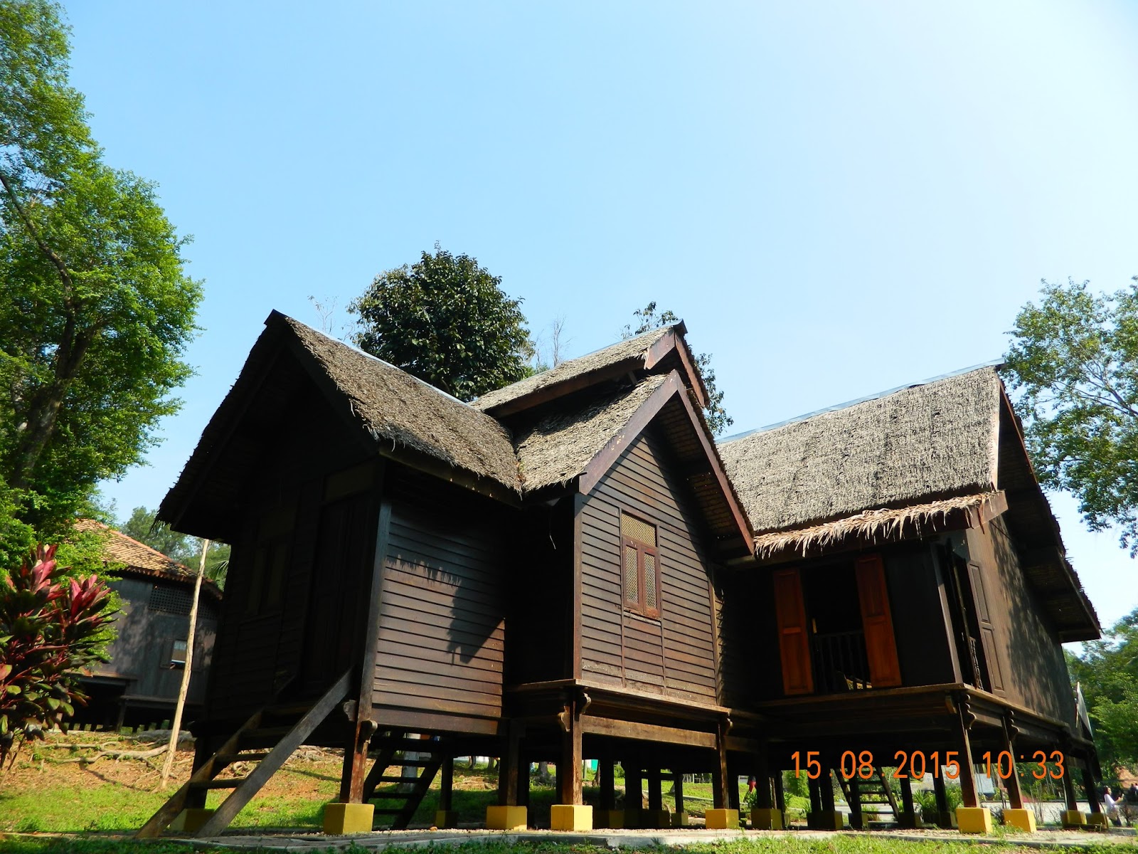 Insomniarts Exploring Rumah Pahang  A Website Research