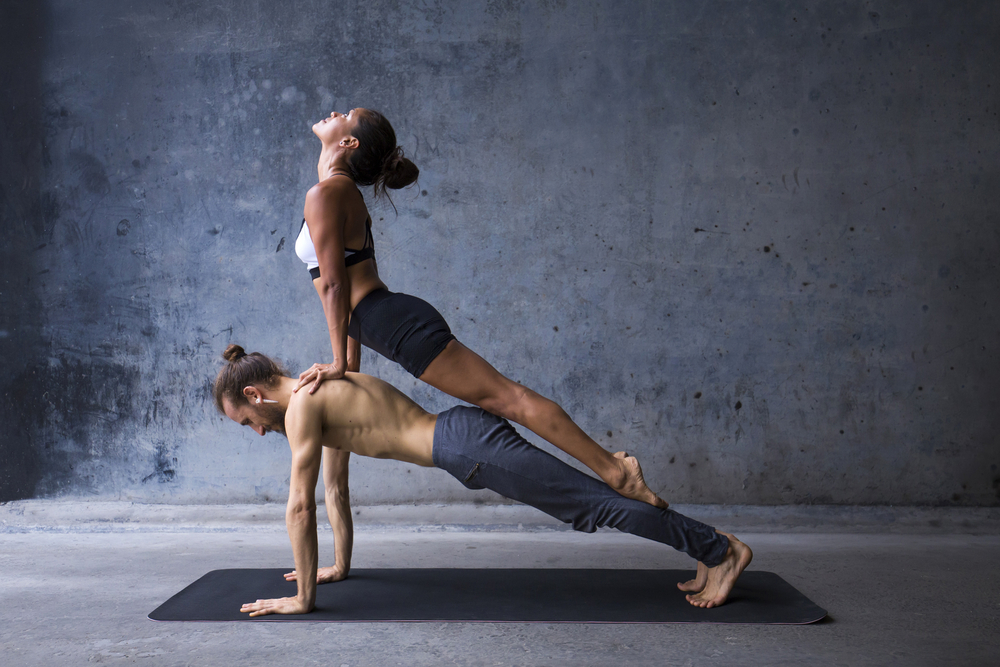 Couple Yoga - Reconnect without words.
