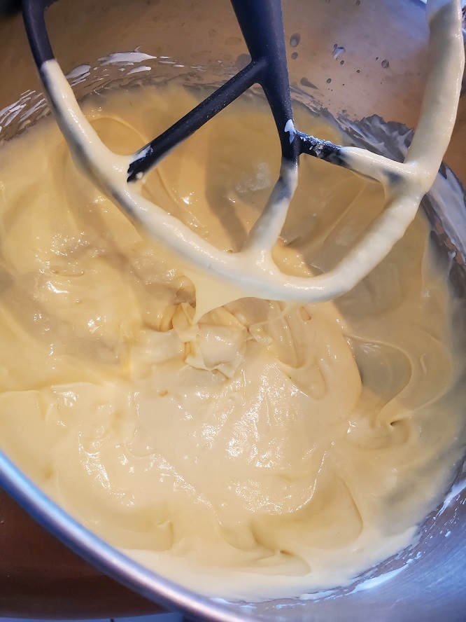 cake mix batter with banana in it