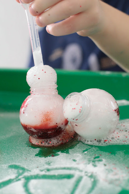 Fizzy-Ornaments-Science-Experiment