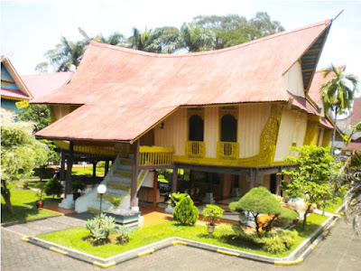 Bangunan Rumah Adat Riau Bangunan Rumah Adat Riau